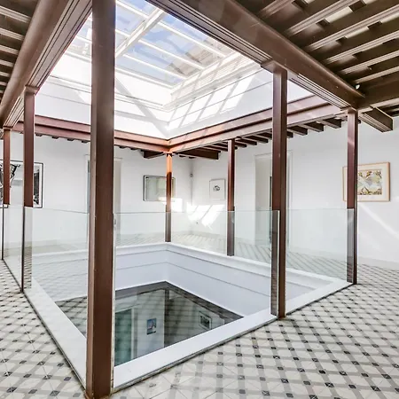 De Lujo En Centro Historico Con Piscina, 7 Frente Al Mar Villa